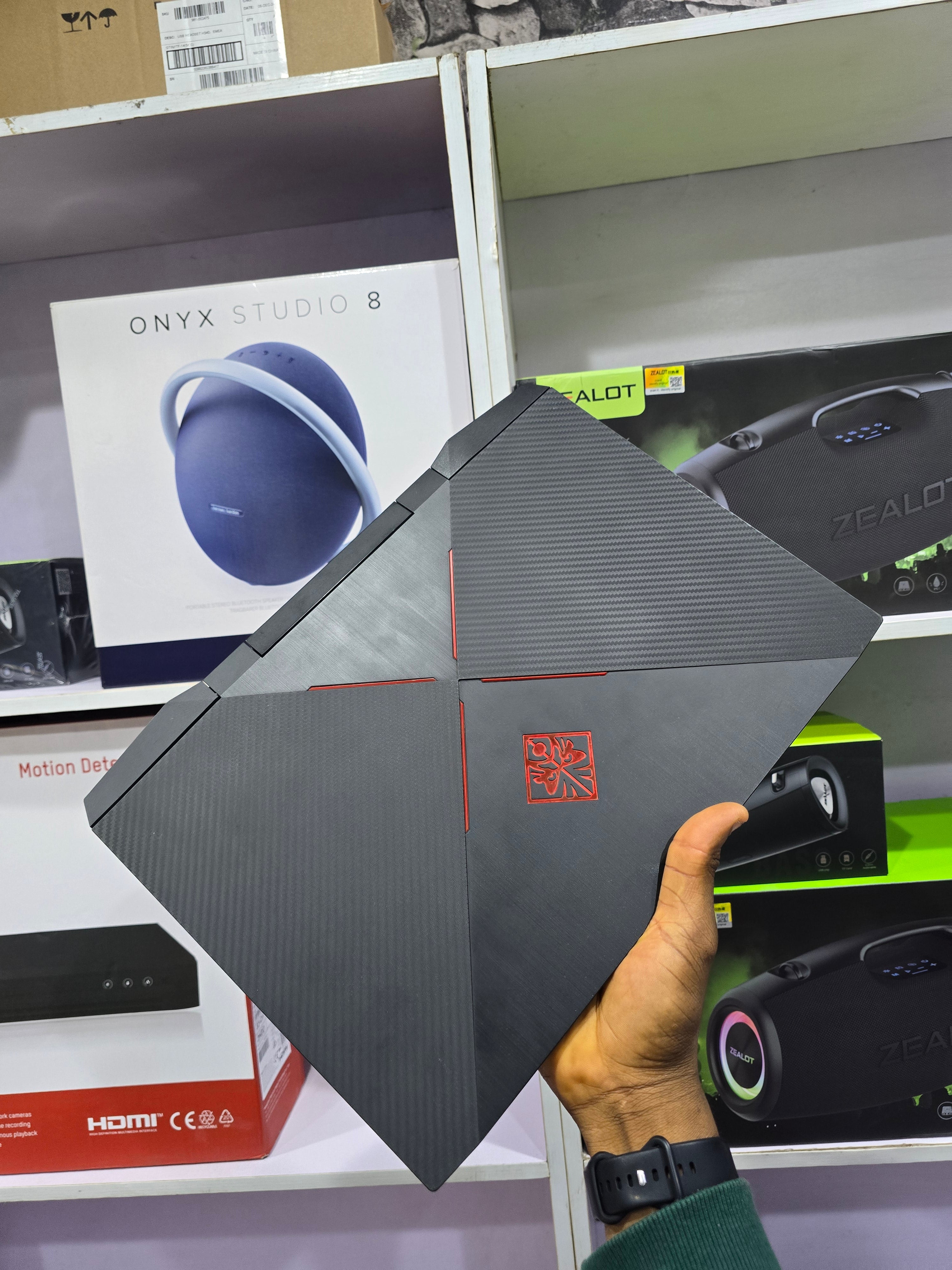 HP OMEN 15 LAPTOP GAMING PC