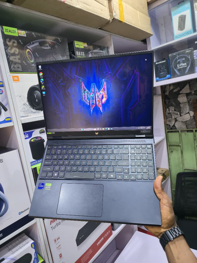ACER PREDATOR HELIOS NEO 16 (PHN16-72)