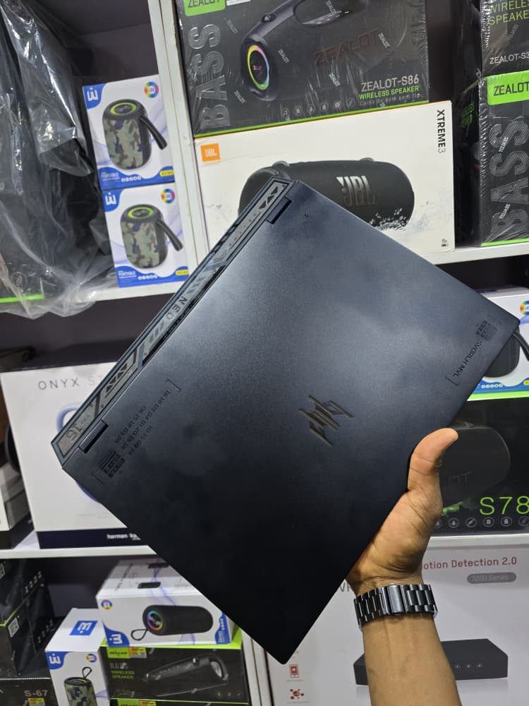 ACER PREDATOR HELIOS NEO 16 (PHN16-72)
