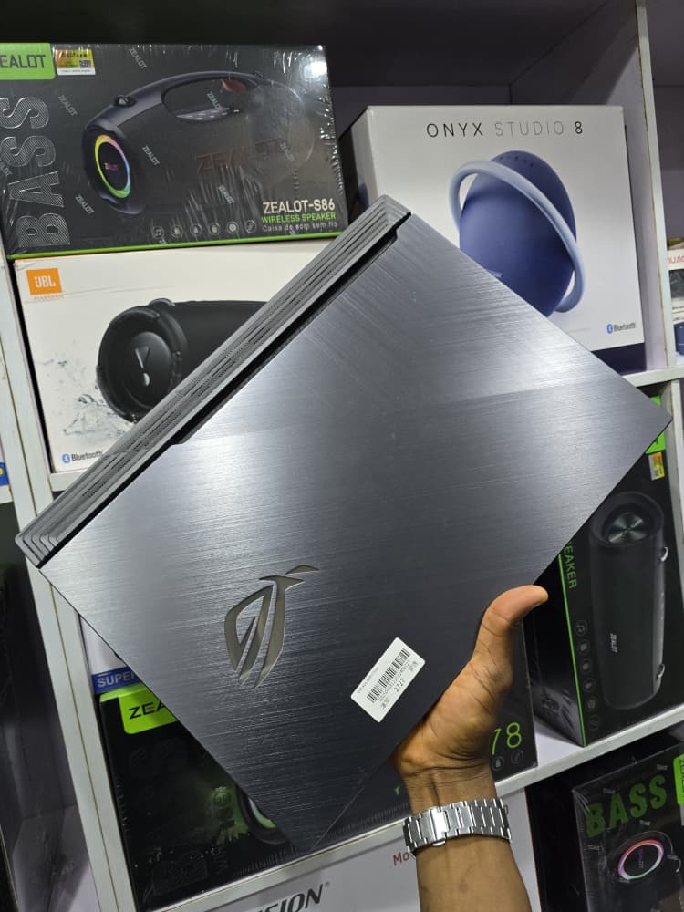 ASUS ROG STRIX G17