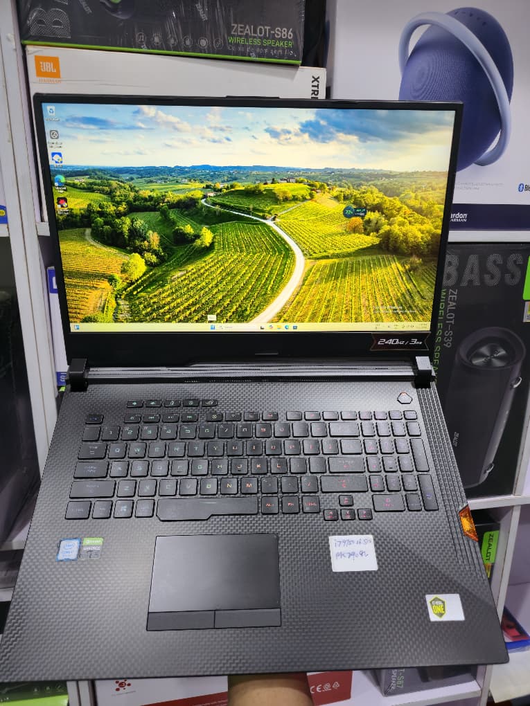 ASUS ROG STRIX G17