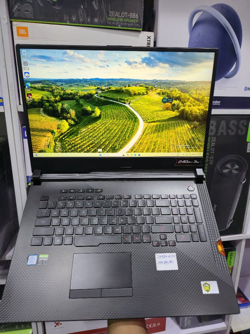 ASUS ROG STRIX G17