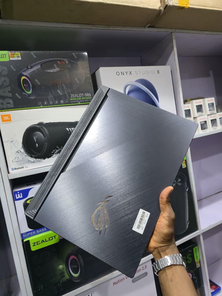 ASUS ROG STRIX G17